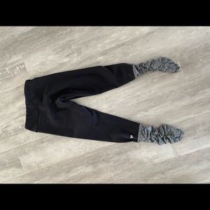 Triple Flip leggings